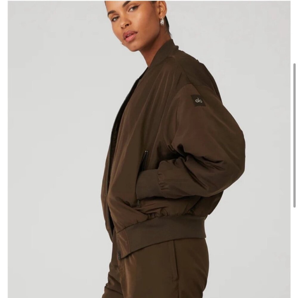ALO Yoga Chocolate Brown URBANITE BOMBER JACKET - NWOT Size XS, Faux Fur Lining